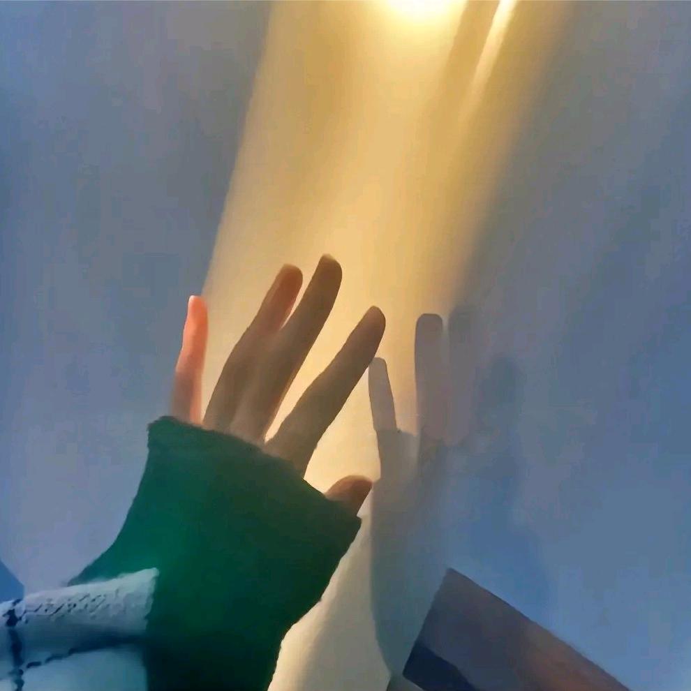 鋆鋆涵涵