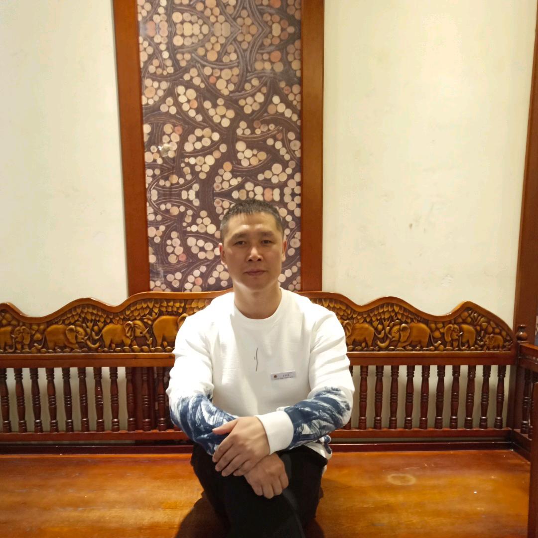 亮仔