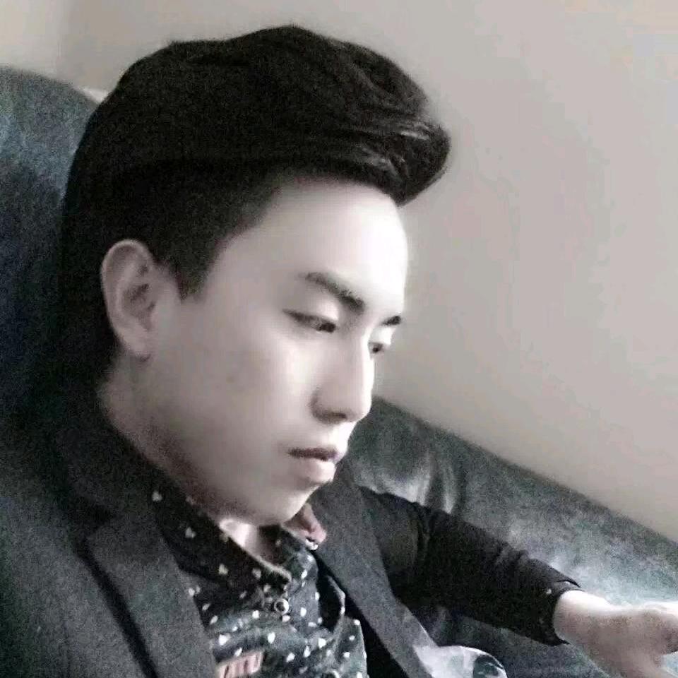用户8523446958739