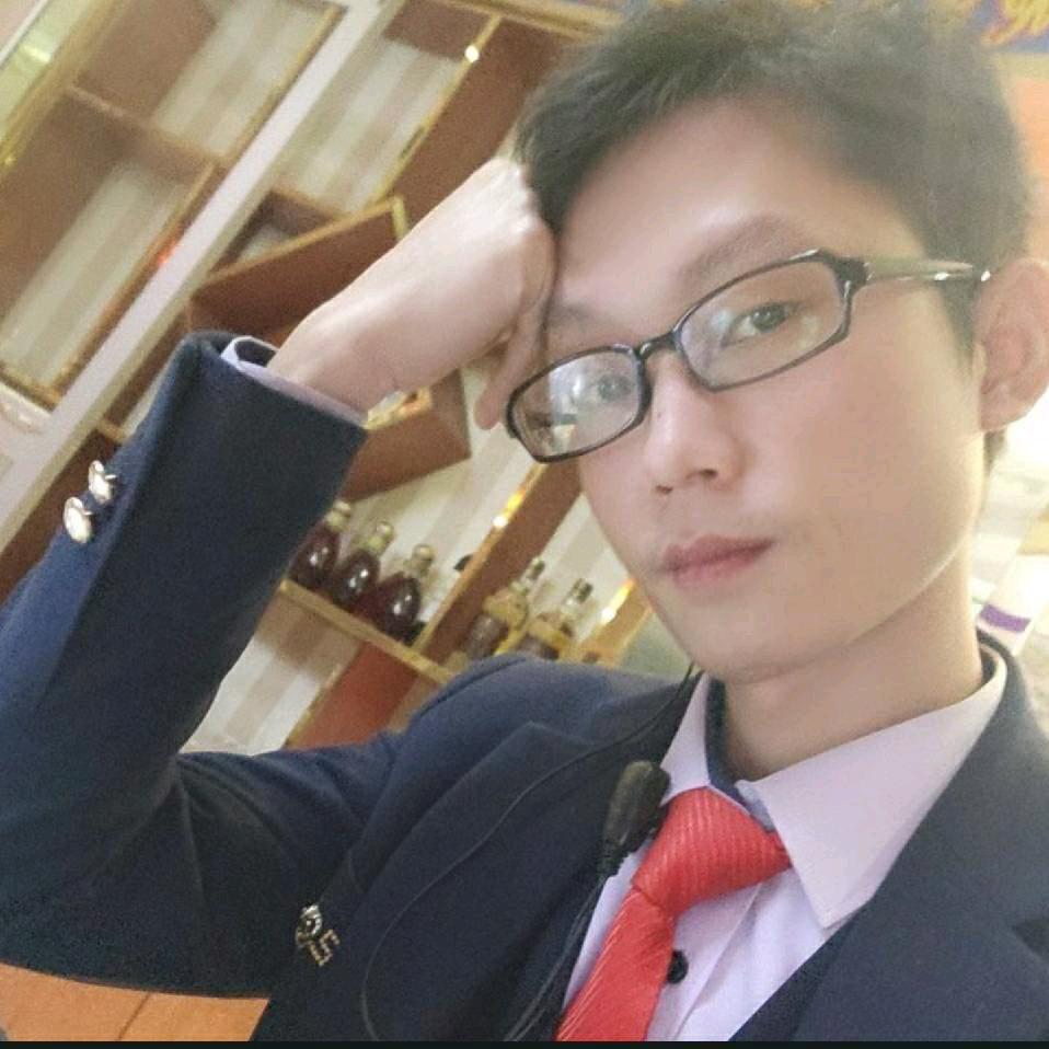 小峰在路上