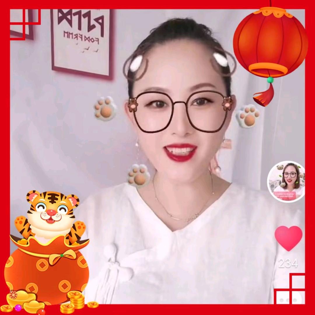 秋秋【鲸鱼畅游】