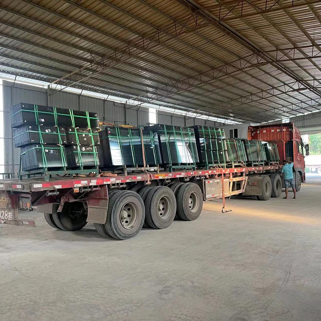 玉林新景玻璃钢化厂