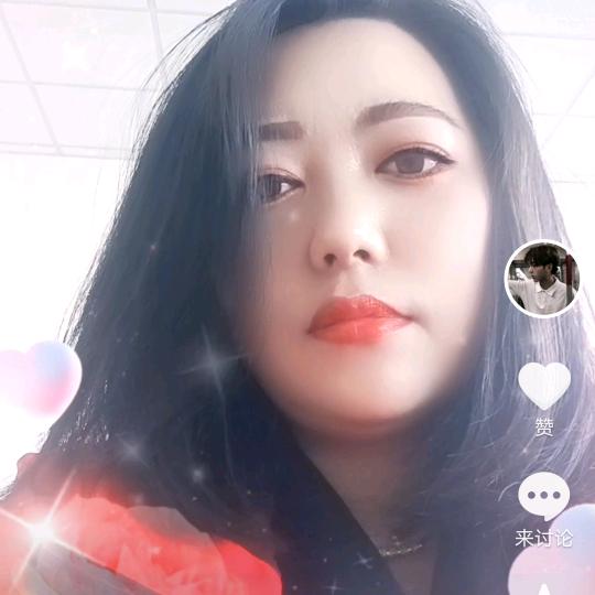 喜欢唱歌的璐璐
