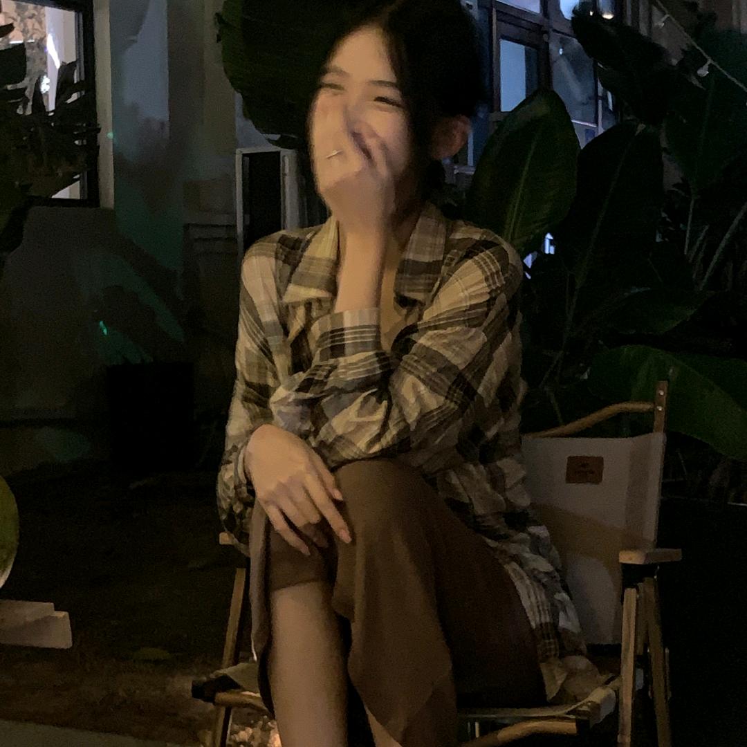 楹了