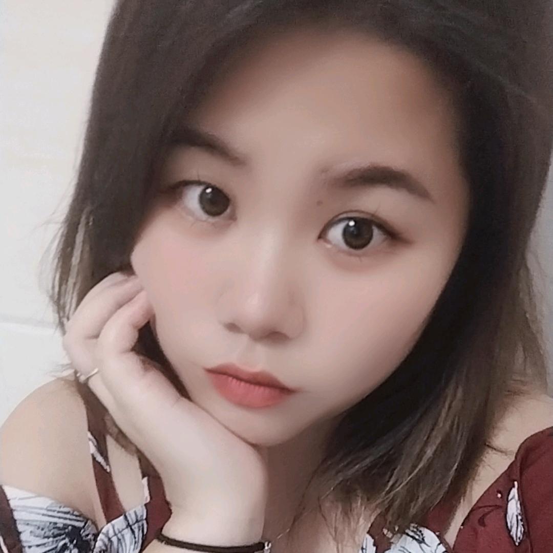 芳姐(•̀⌄•́)