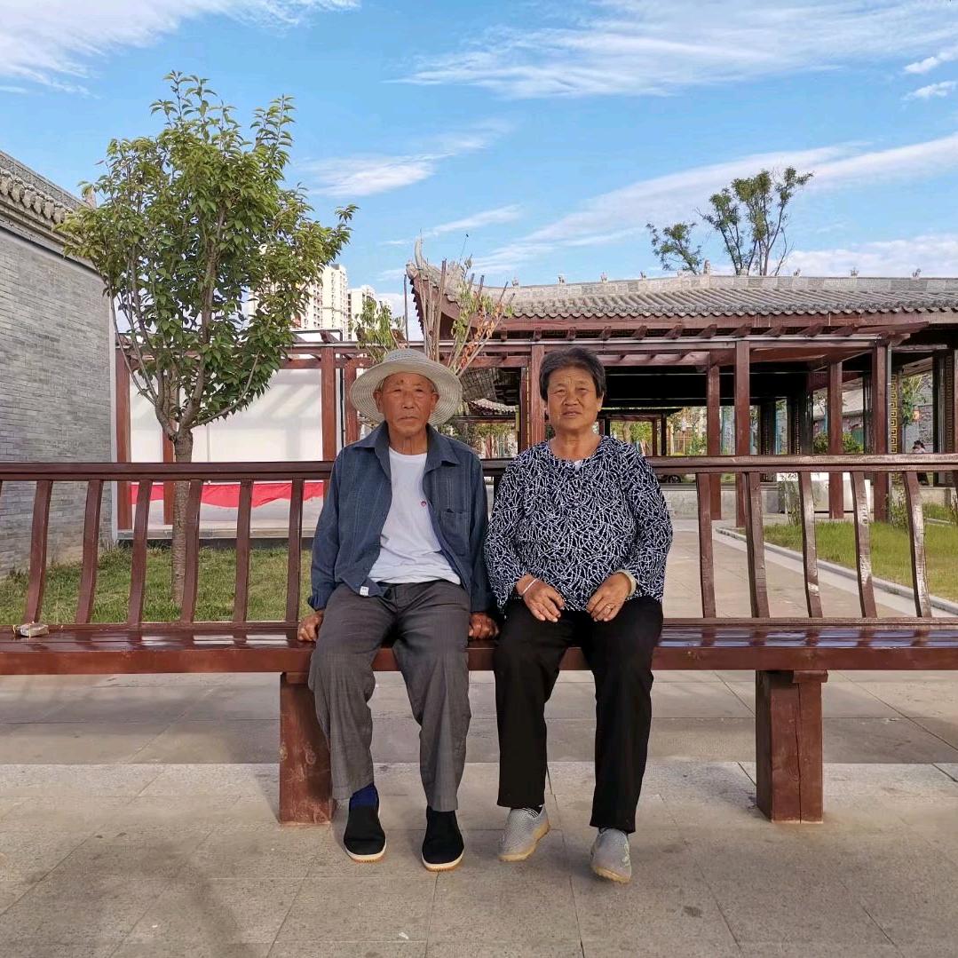 李大姐