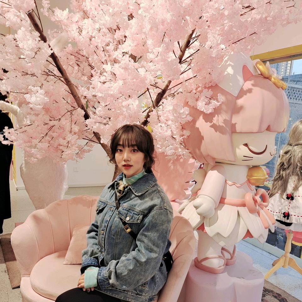 💞咋咋胡胡女士💞