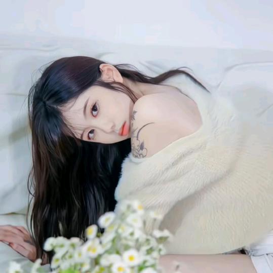 小依琳~