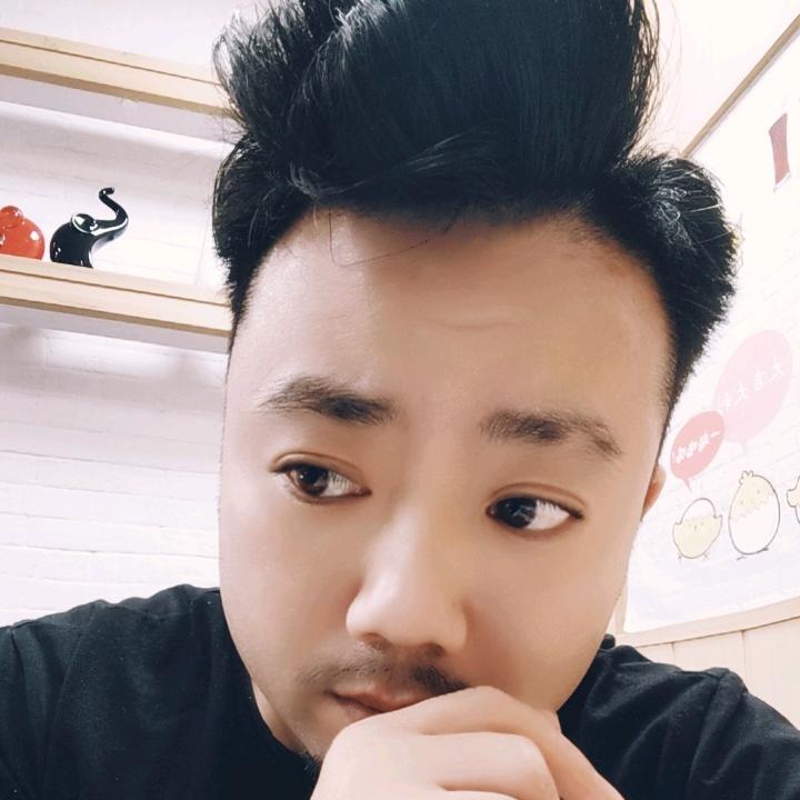 雷👉哥