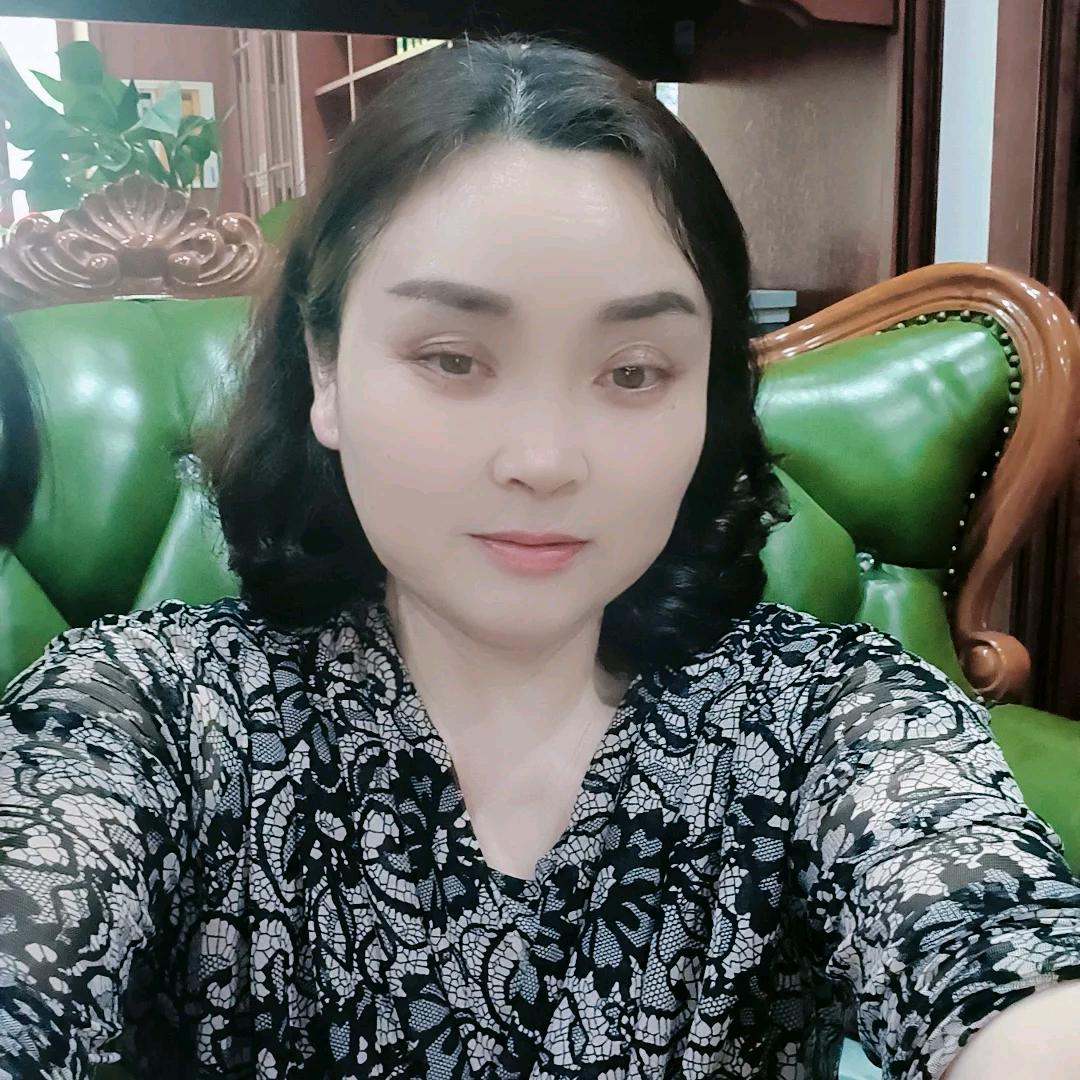 时代窗帘布艺陈姐