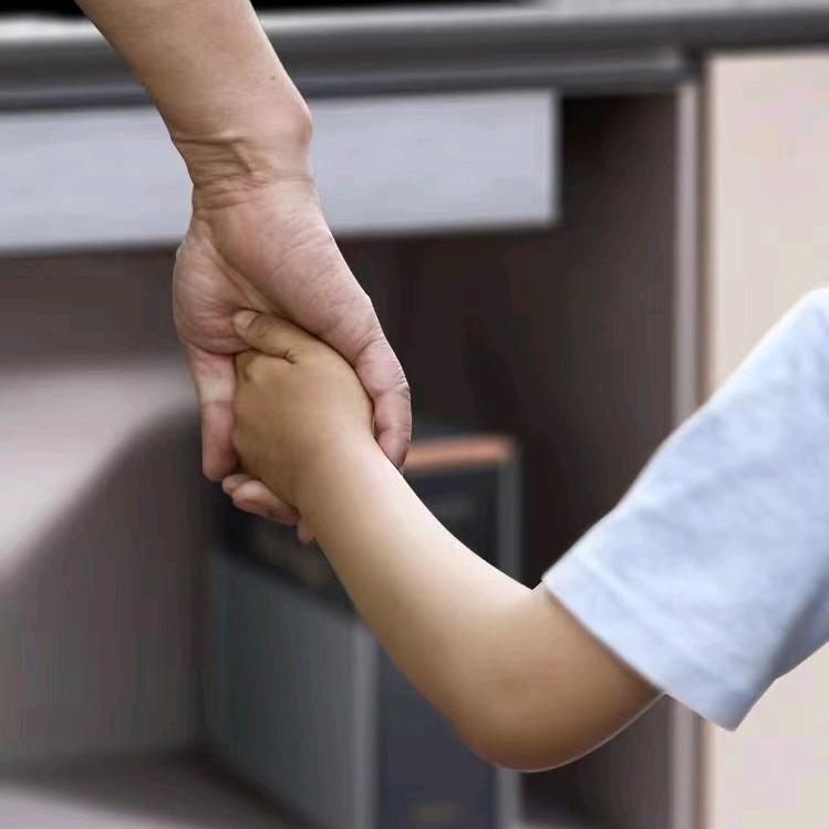 胶州卫浴厨电小李