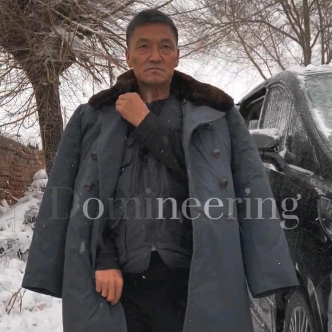👑王萌萌