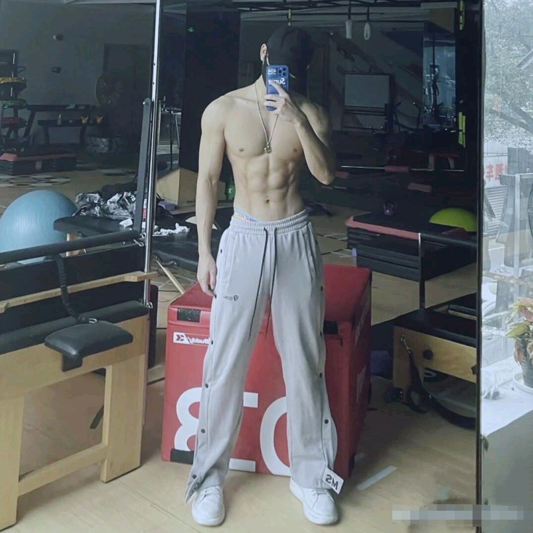 1个直男