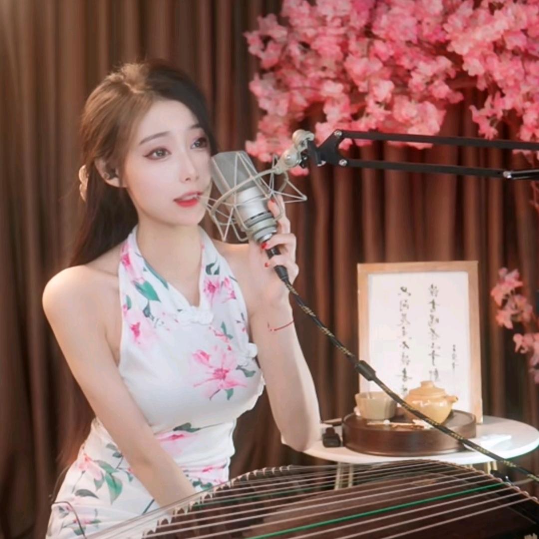 我就关注了一个人