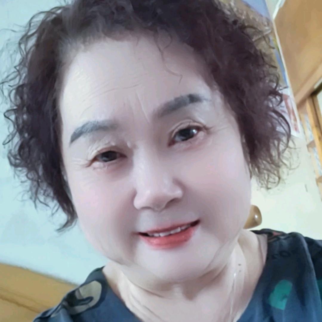 英姿（五二年龙）