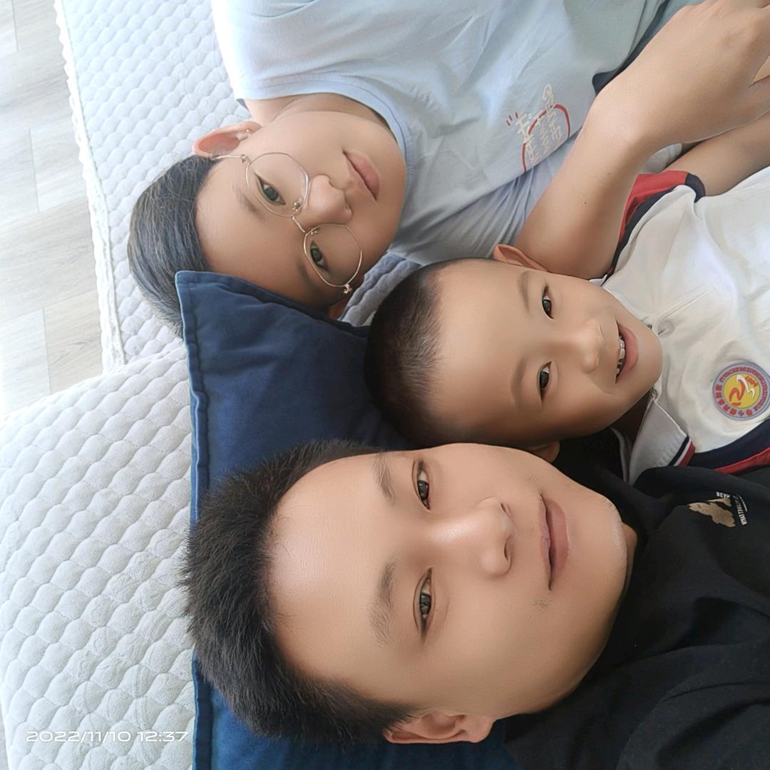 华爸爸