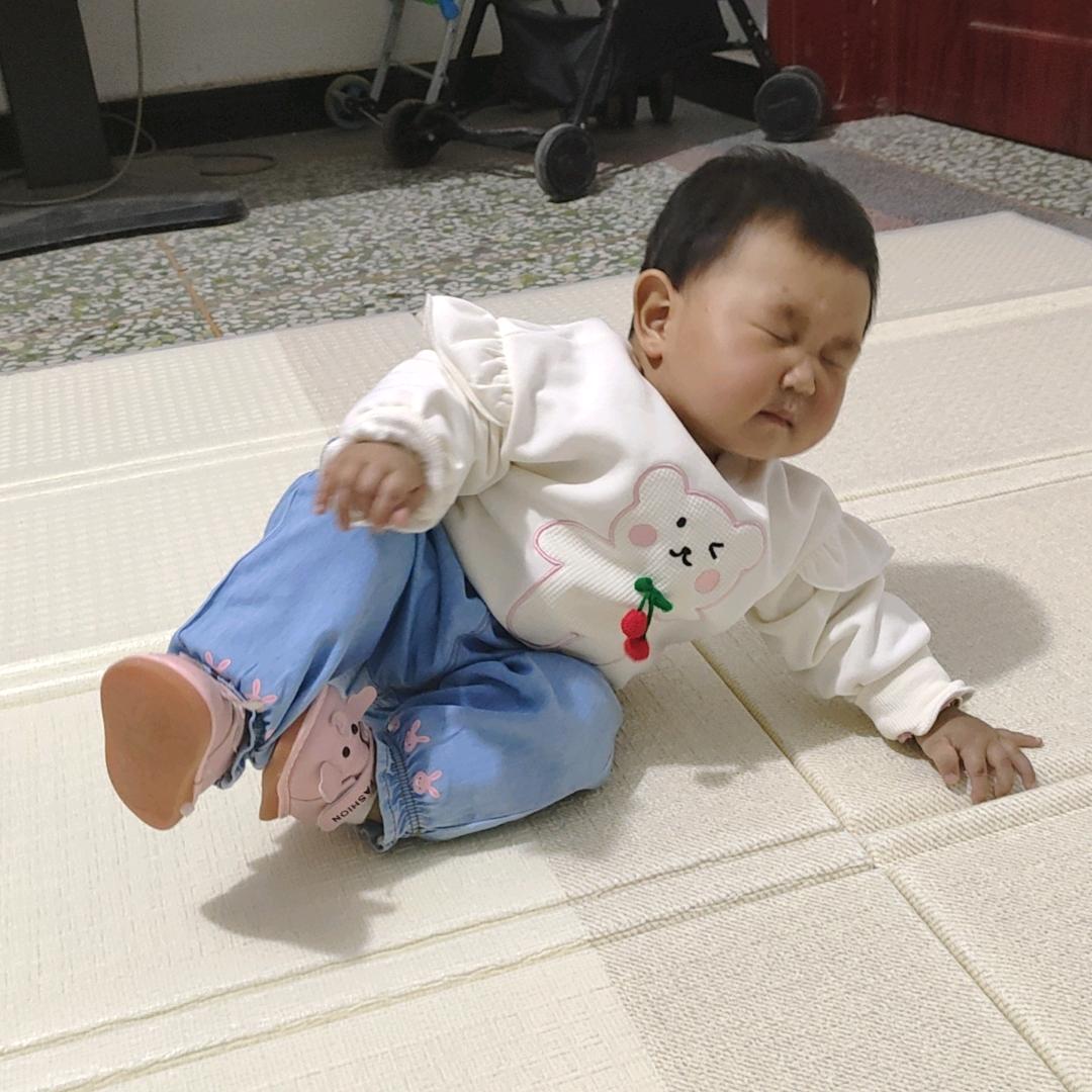 @村花铱铱小盆友🐾🐾🐾