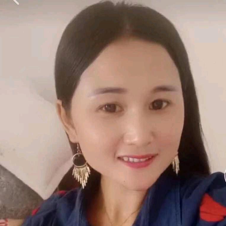 🍂云南🍂彝族。姑娘💃💃