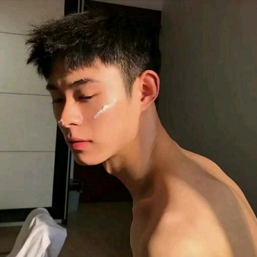 阿伦想长翅膀