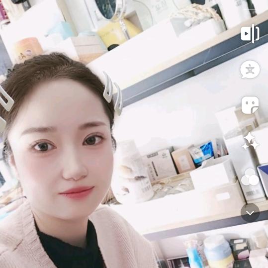 三长馨馨衣坊服装店