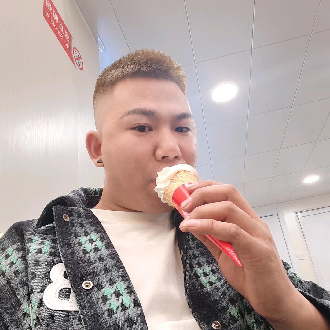 吉林爱心市民《振昊》