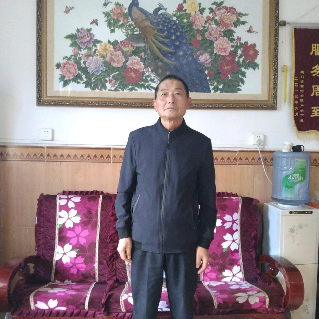 谭春平