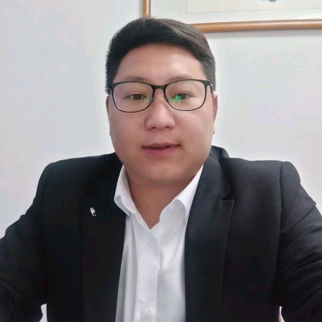 风采依旧的张