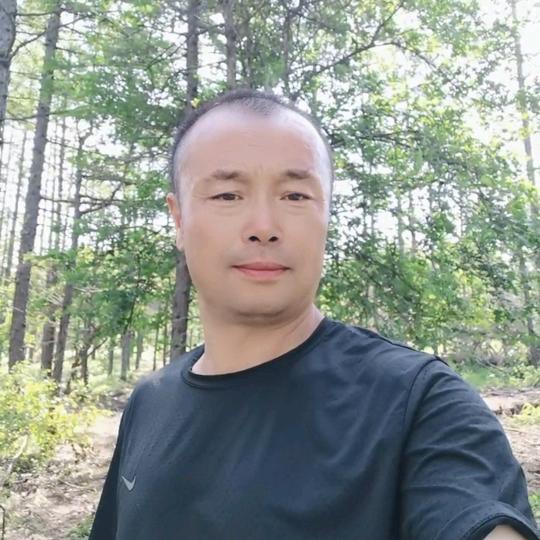 森林守护人-老赵