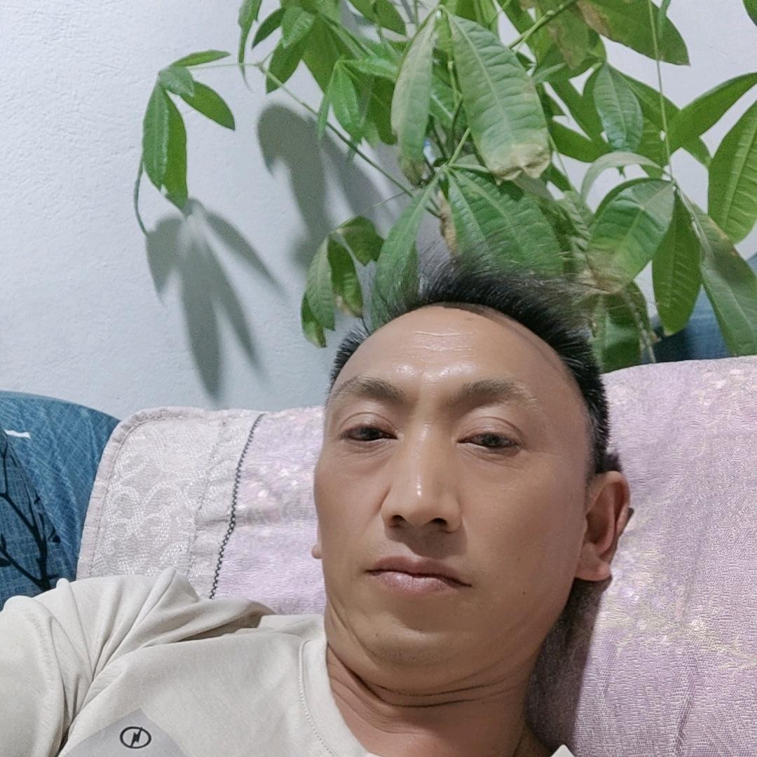 刘树红，没有靠山我就是山，一位单身男子