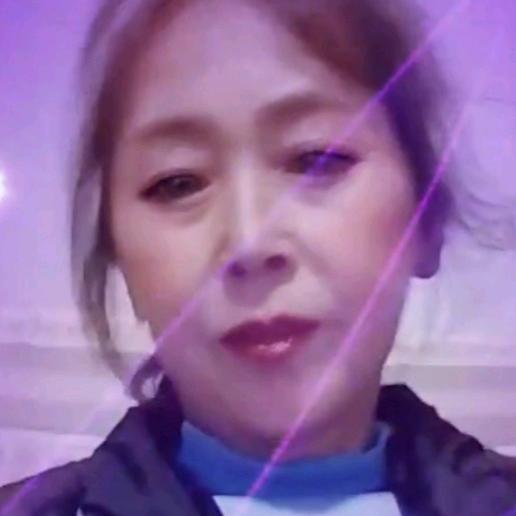 相亲相爱@一家人