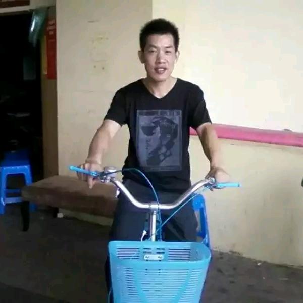 ♡ 心心相(*･´ω`･尹🍎🐍