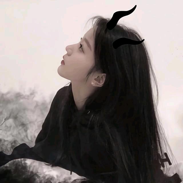 甜甜.