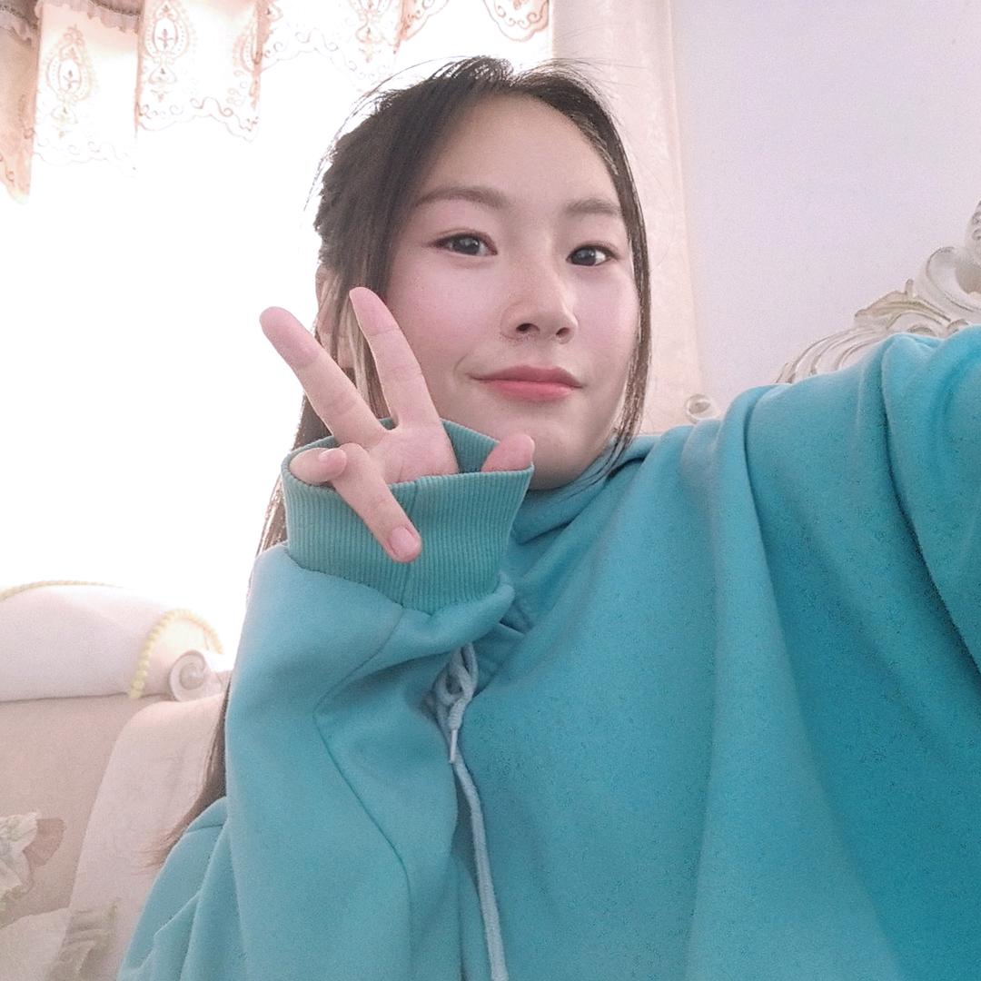 田田吖👸