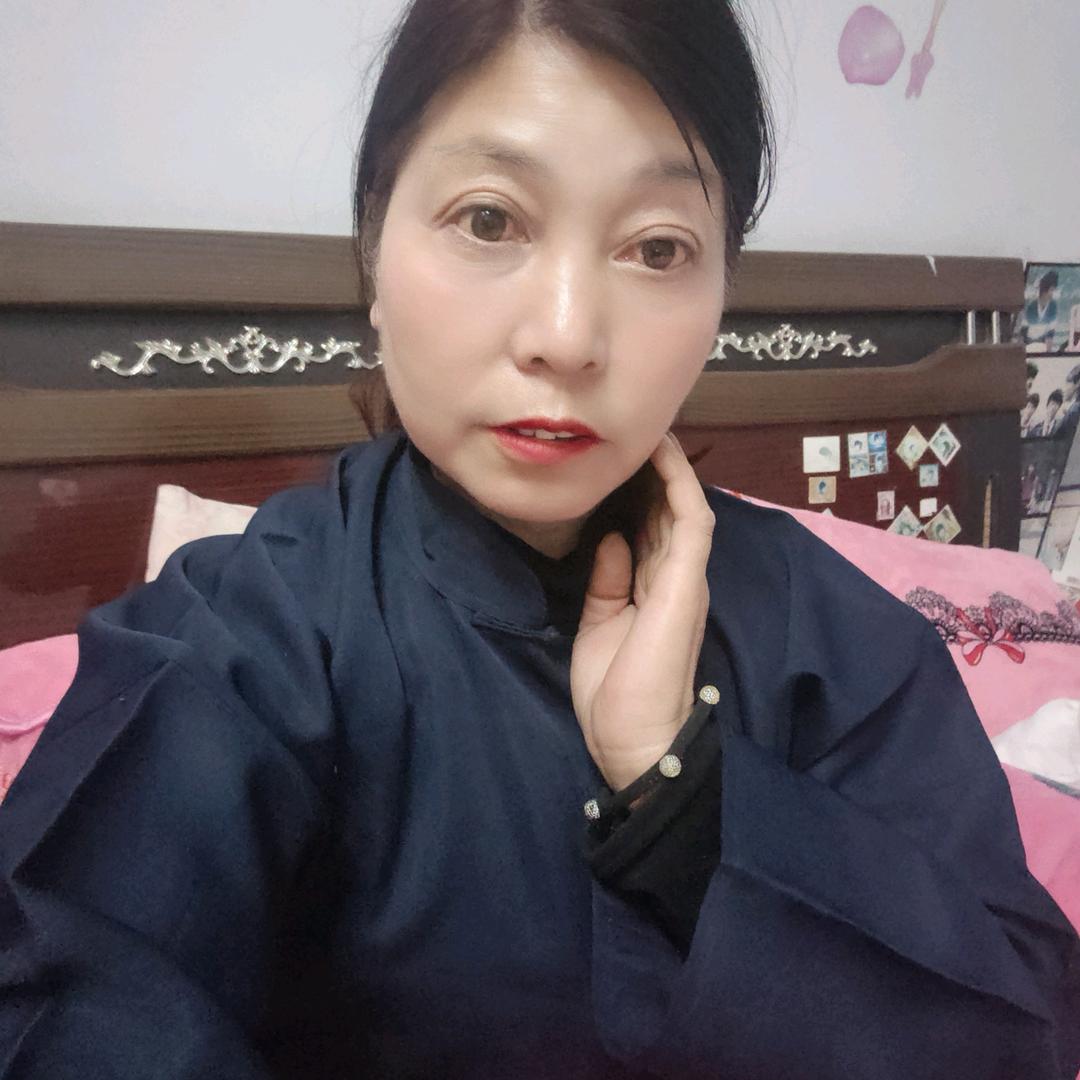 好妮儿（很开朗）