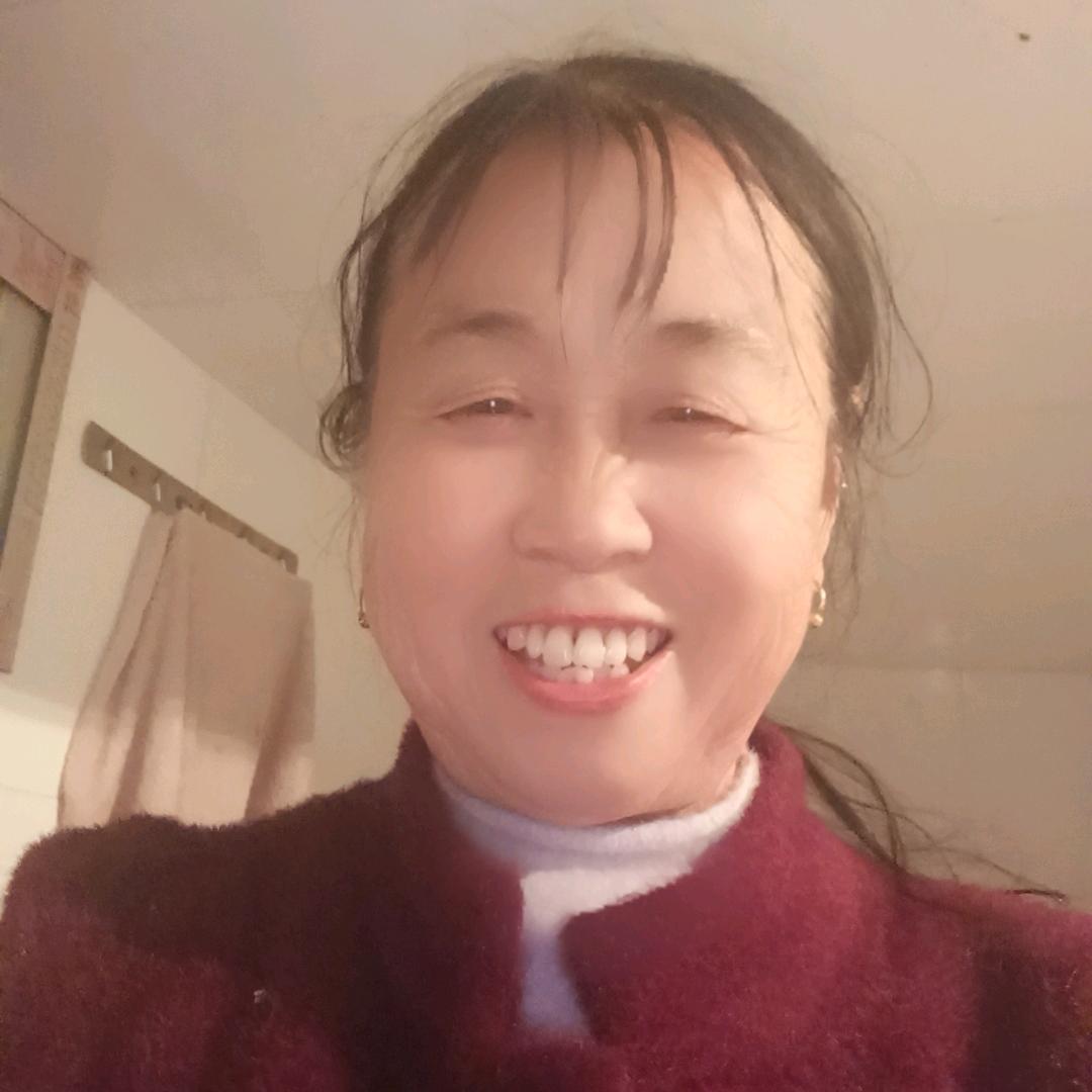 👯快乐的霞姐👯