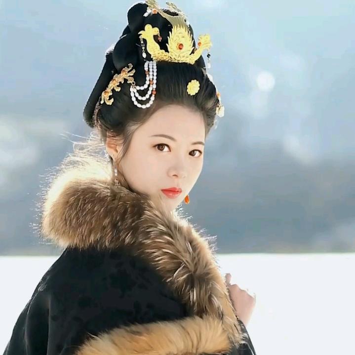 格格妞吖