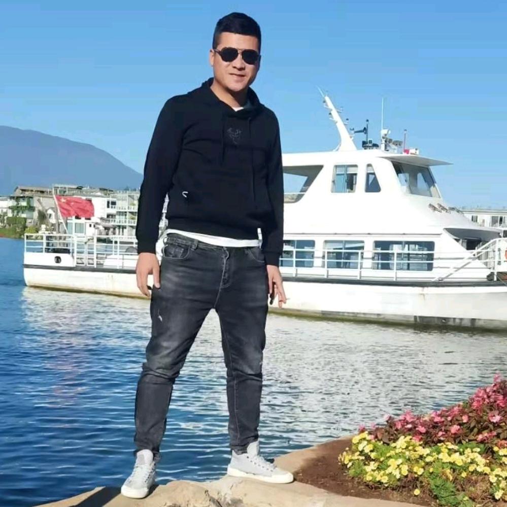 阿丁大闸蟹{批发基地:)