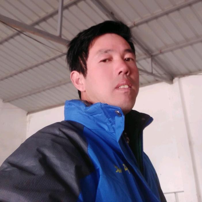 鄧坤先