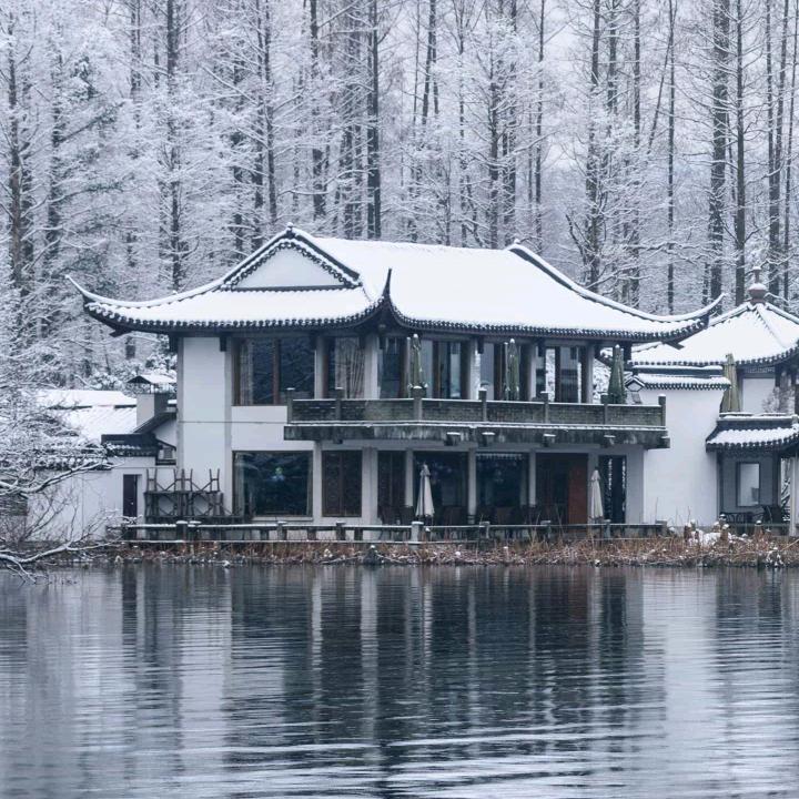 月岚曦文化工作室