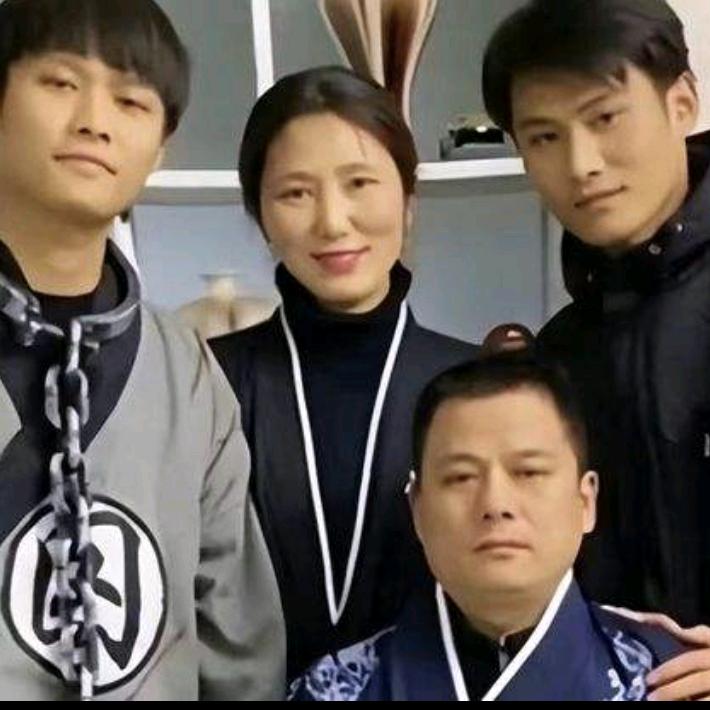 小杨哥爆款反场