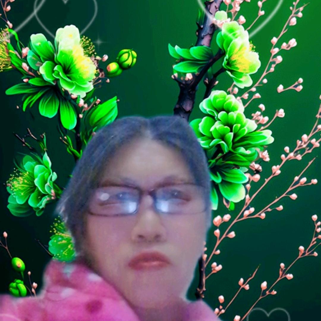 ；