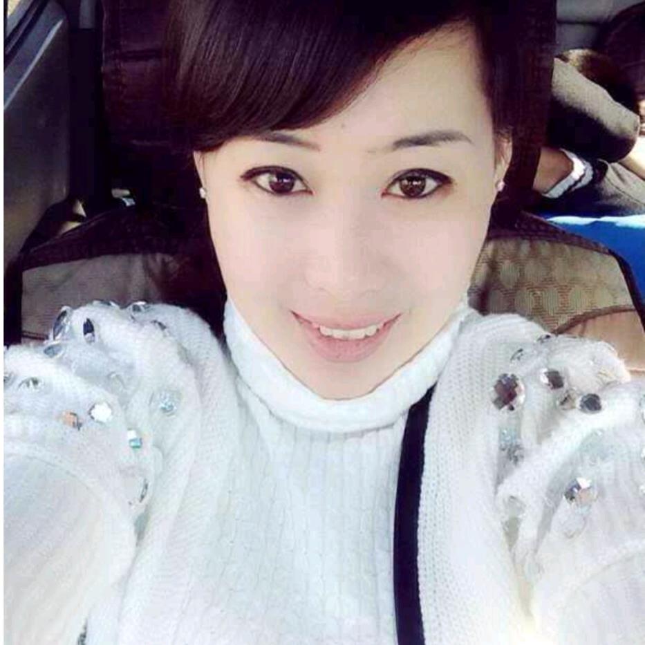 小依