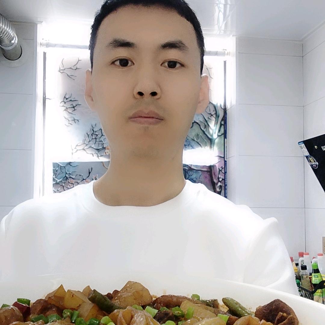 山西二蛋（回到家爱做饭）