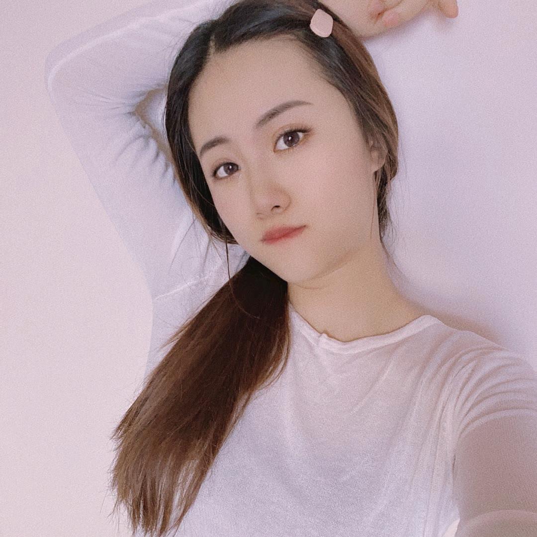 茵茵...⛱