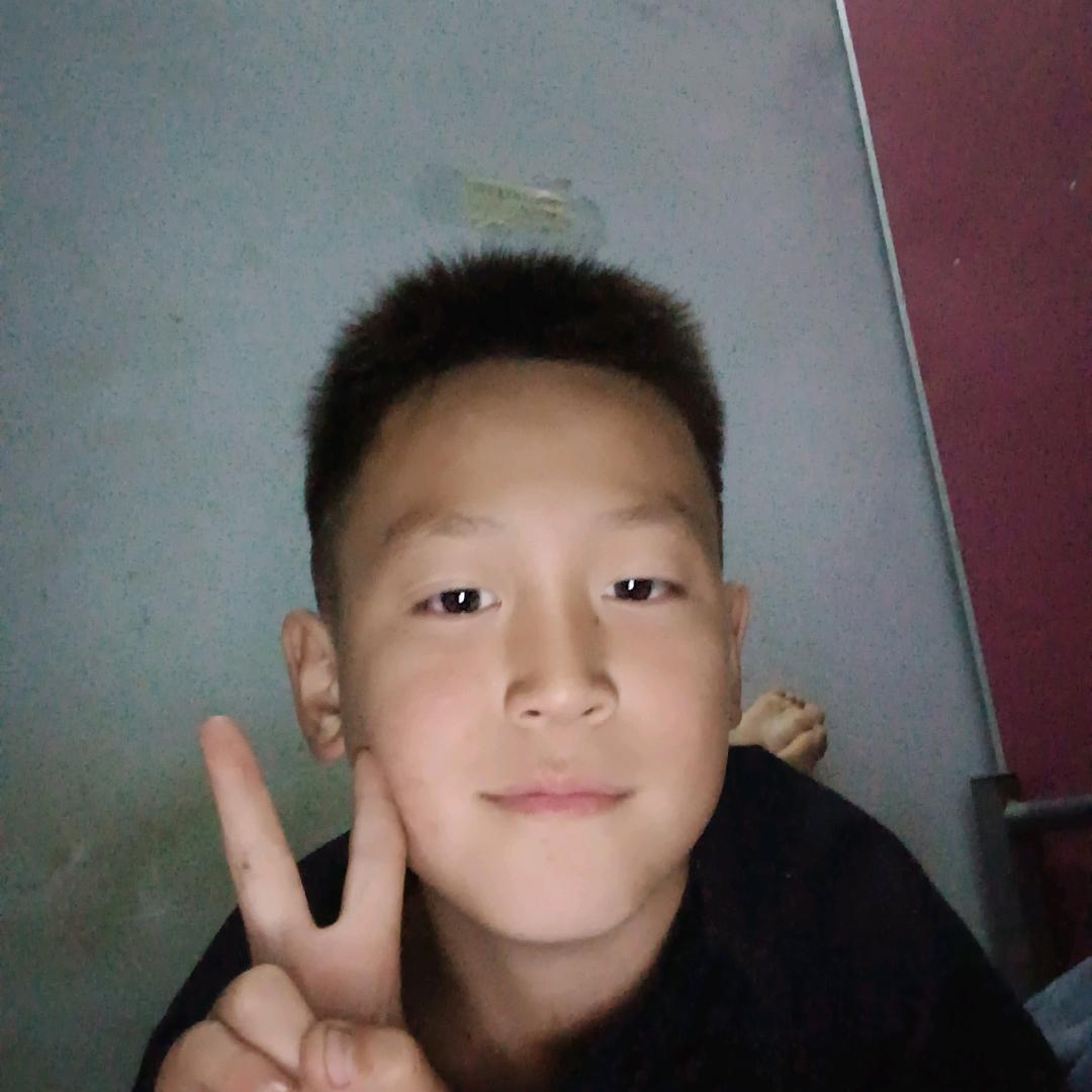 嗯