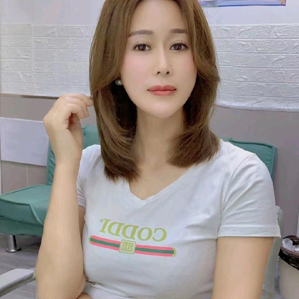 易禾堂创始人荷花