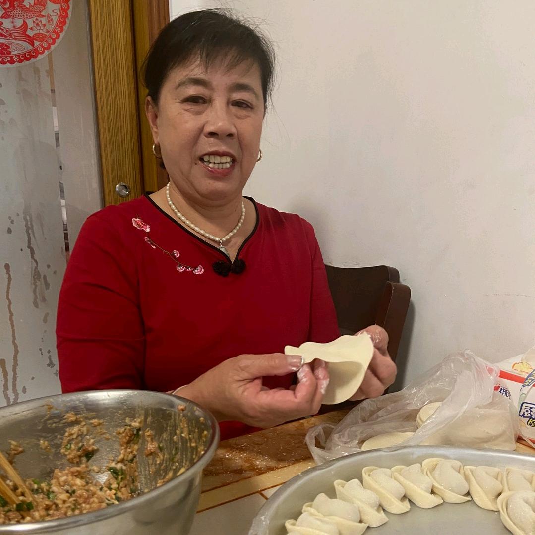 湖北浠水草帽姐