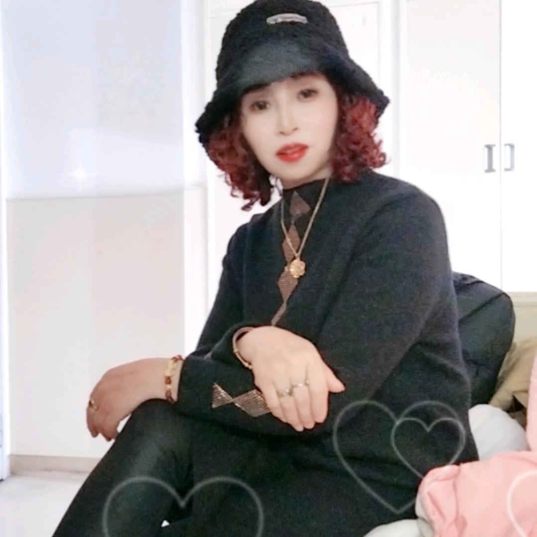 秀秀(请朋友不要点连赞，谢谢)