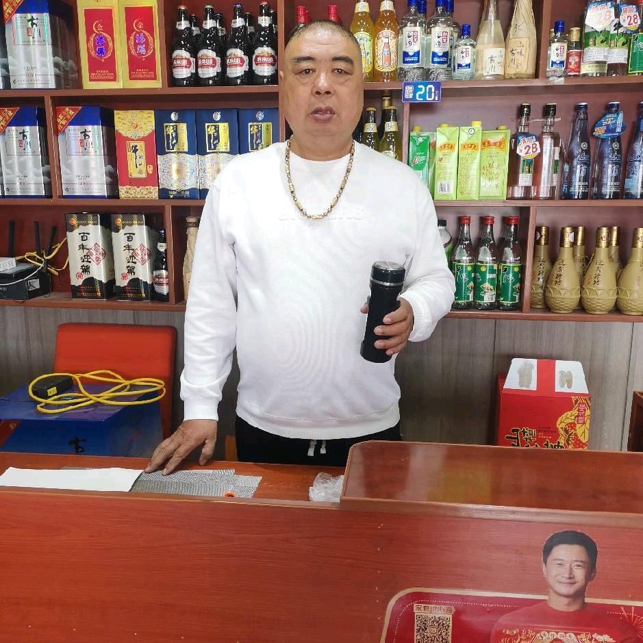 龙四家宴乐队