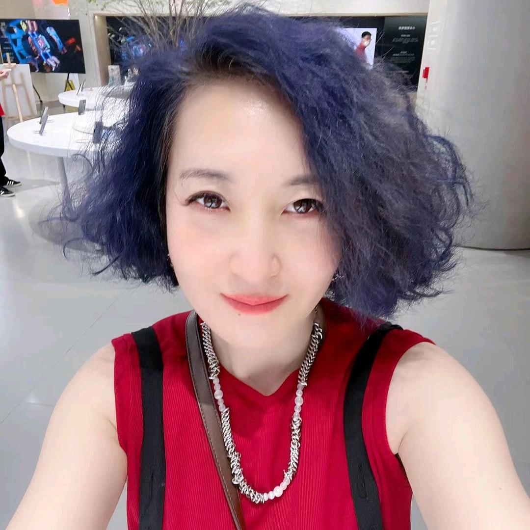 依然美中年女装